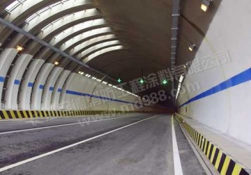 长湘高速-龙洞隧道1